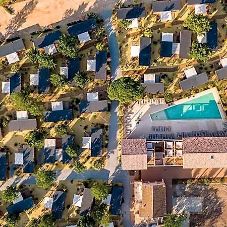 فندق Blendin Retreat