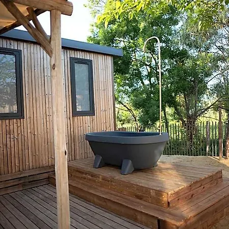 Hotel Blendin Retreat